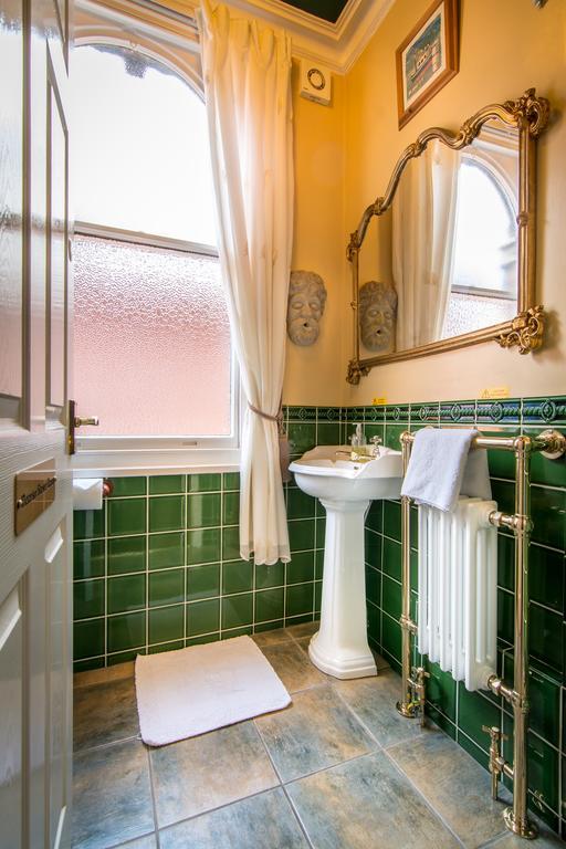 Creston Villa Guest House Линкольн Экстерьер фото